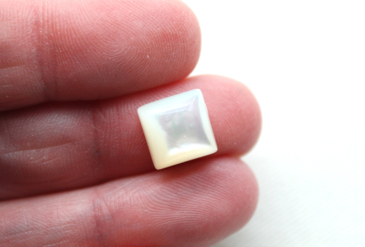 DEUX cabochons Nacre Pierres gemmes rondes 10MM