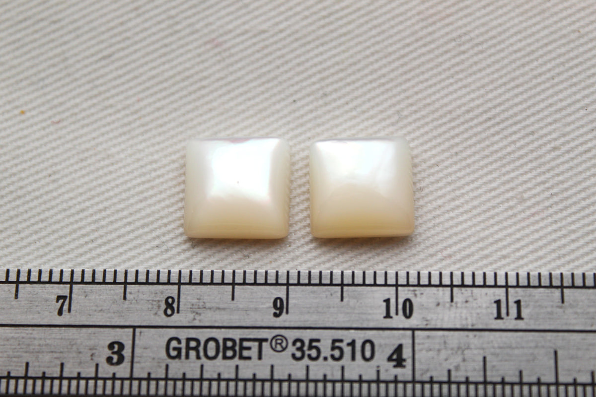DEUX cabochons Nacre Pierres gemmes rondes 10MM
