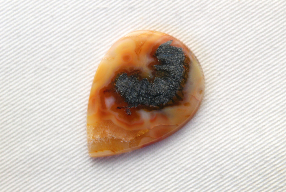 NICE Marcasite in Agate Cabochon Gemstone orange Teardrop