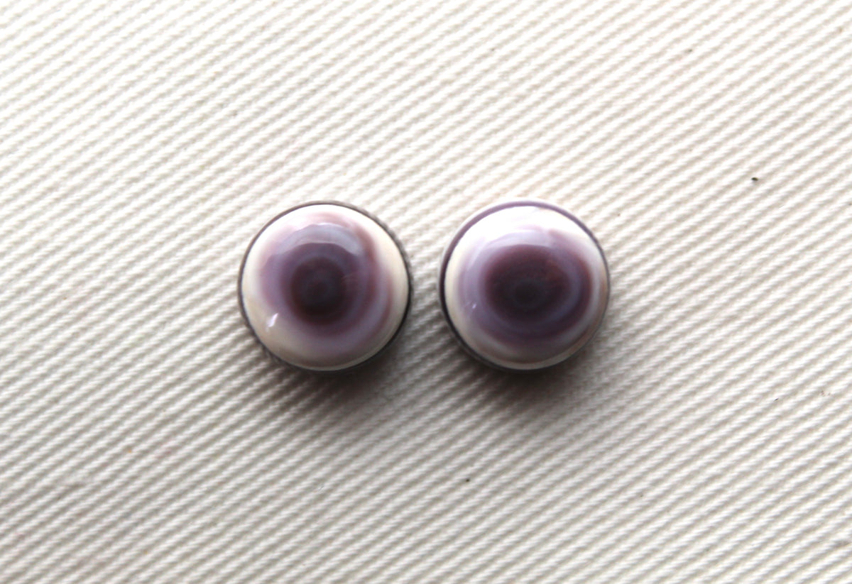 TWO Wampum Quahog Shell round 10MM purple