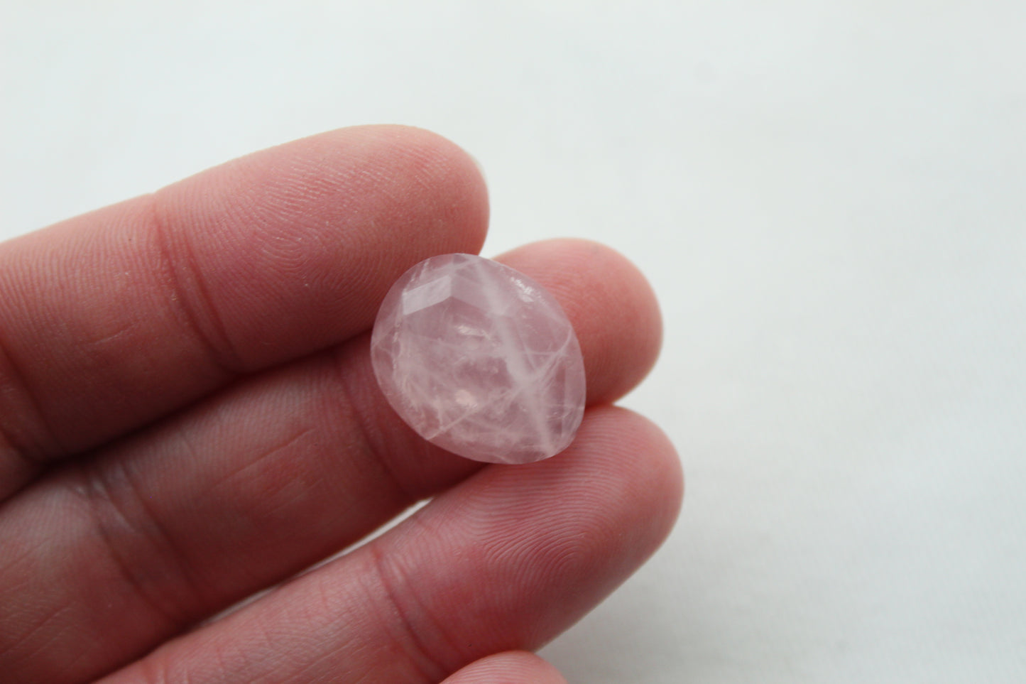 Forme libre quartz rose cabochon gemme rose