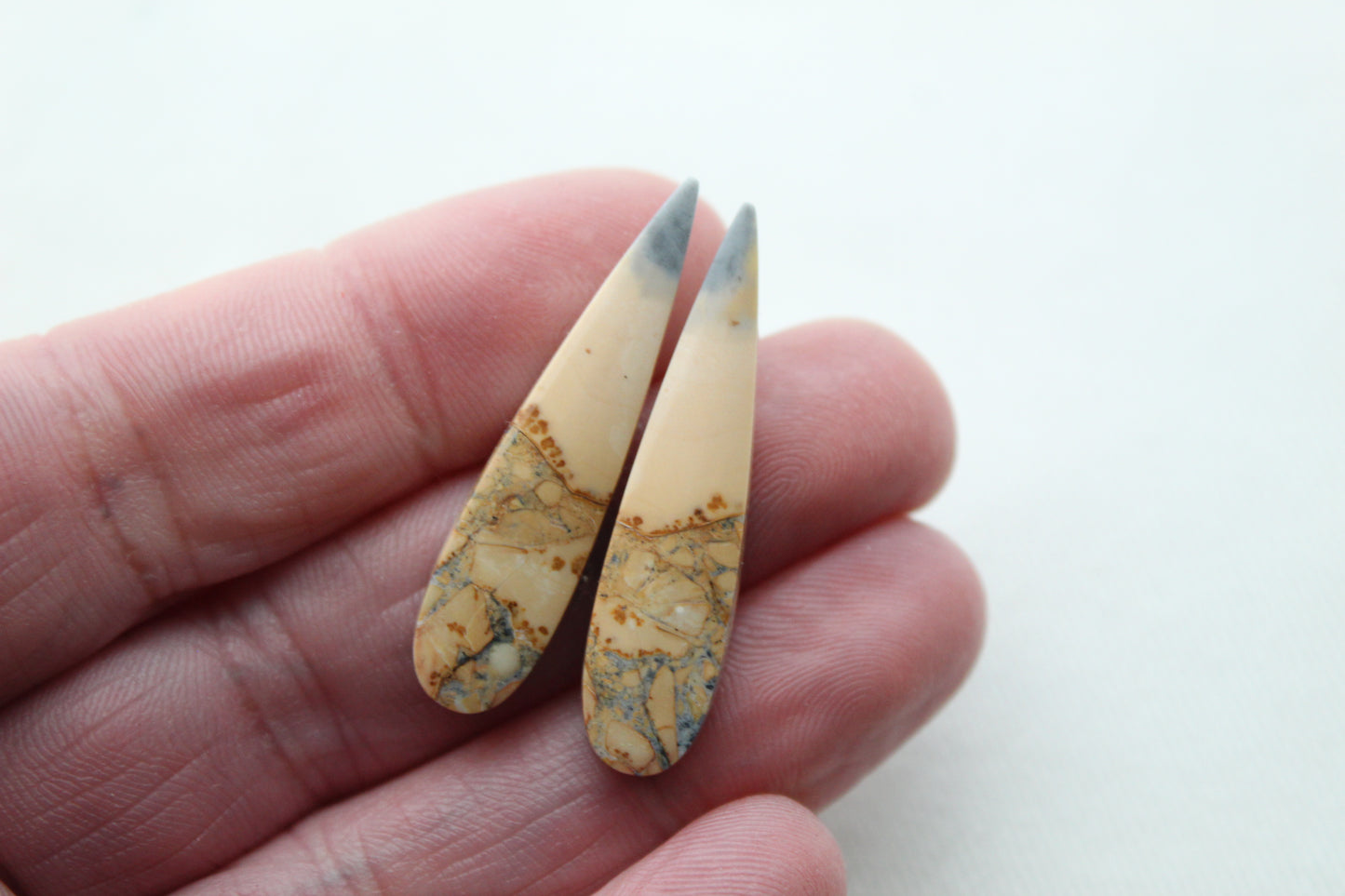 Pair of Maligano Jasper cabochons Gemstone yellow gray