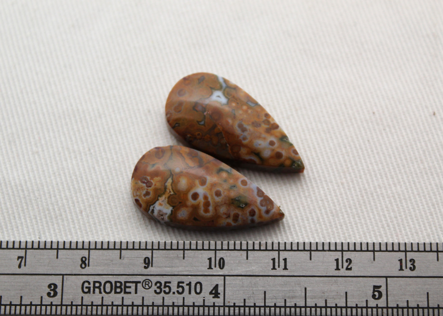 Paire de Cabochons Jaspe Orbiculaire Gemme vert orange