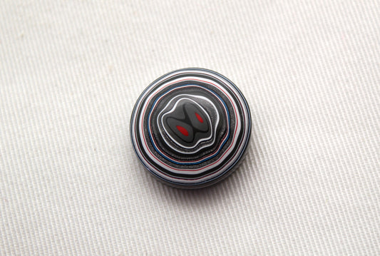 Fordite Cabochon round red black white 22MM