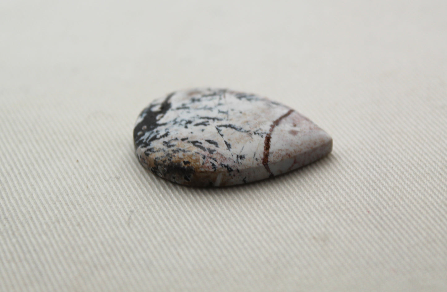 Dendritic Agate Cabochon Gemstone pear white black gemstone