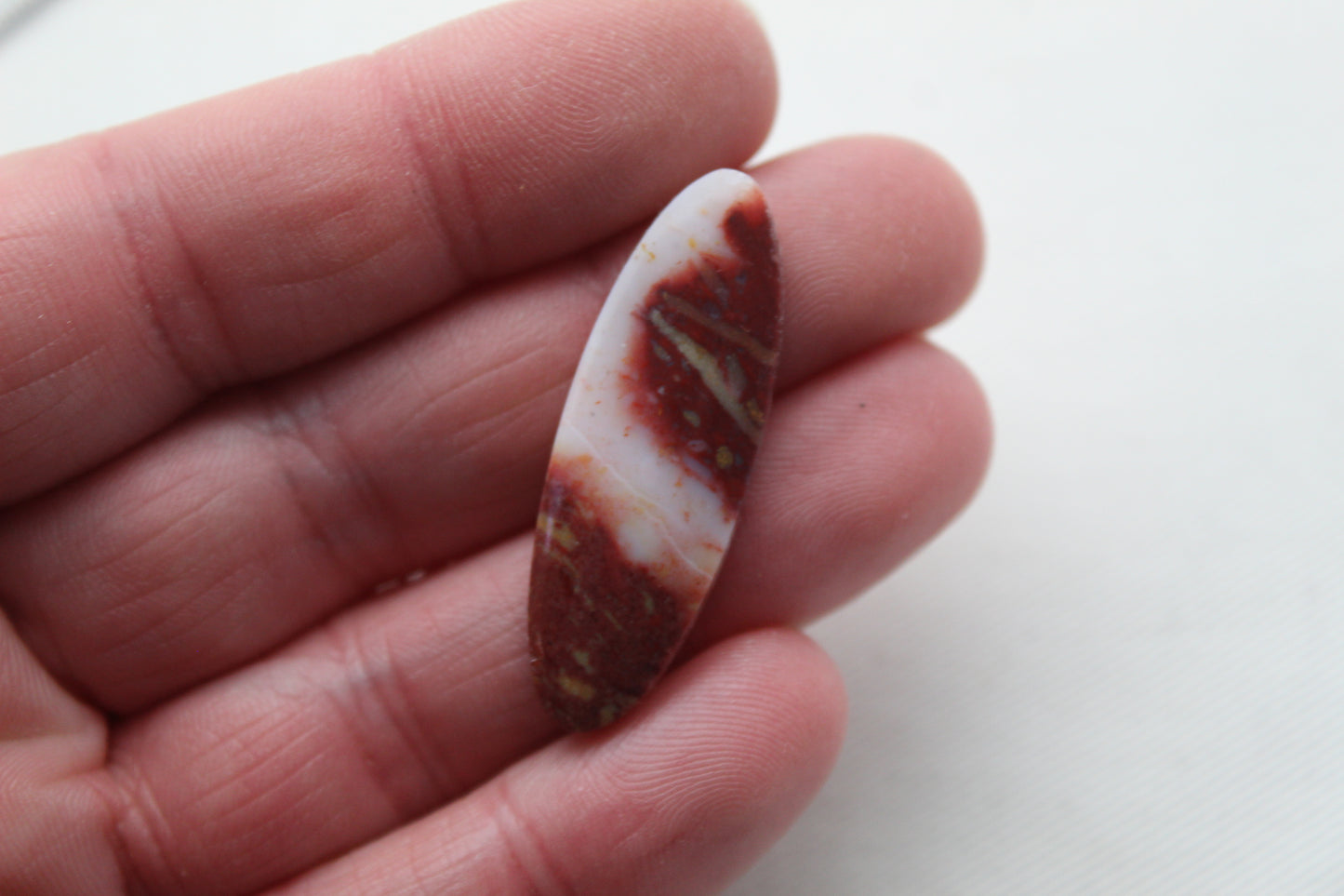 Agates Cabochons Gemstone red white long oval