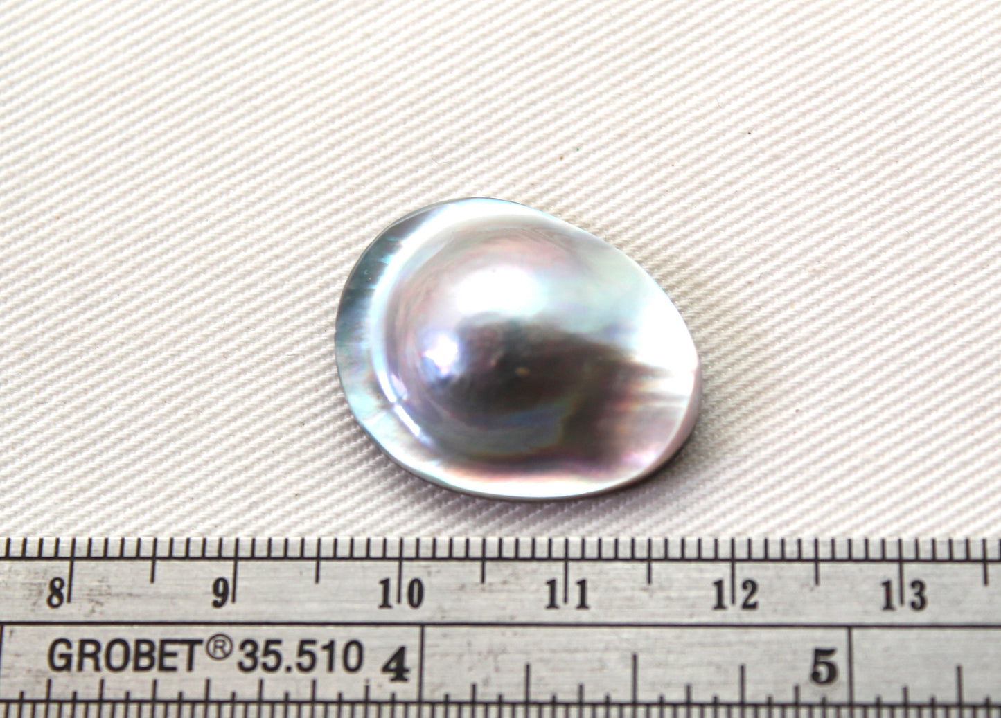 Une Perle de Tahiti Semi Ronde 11MM NON PERCEE