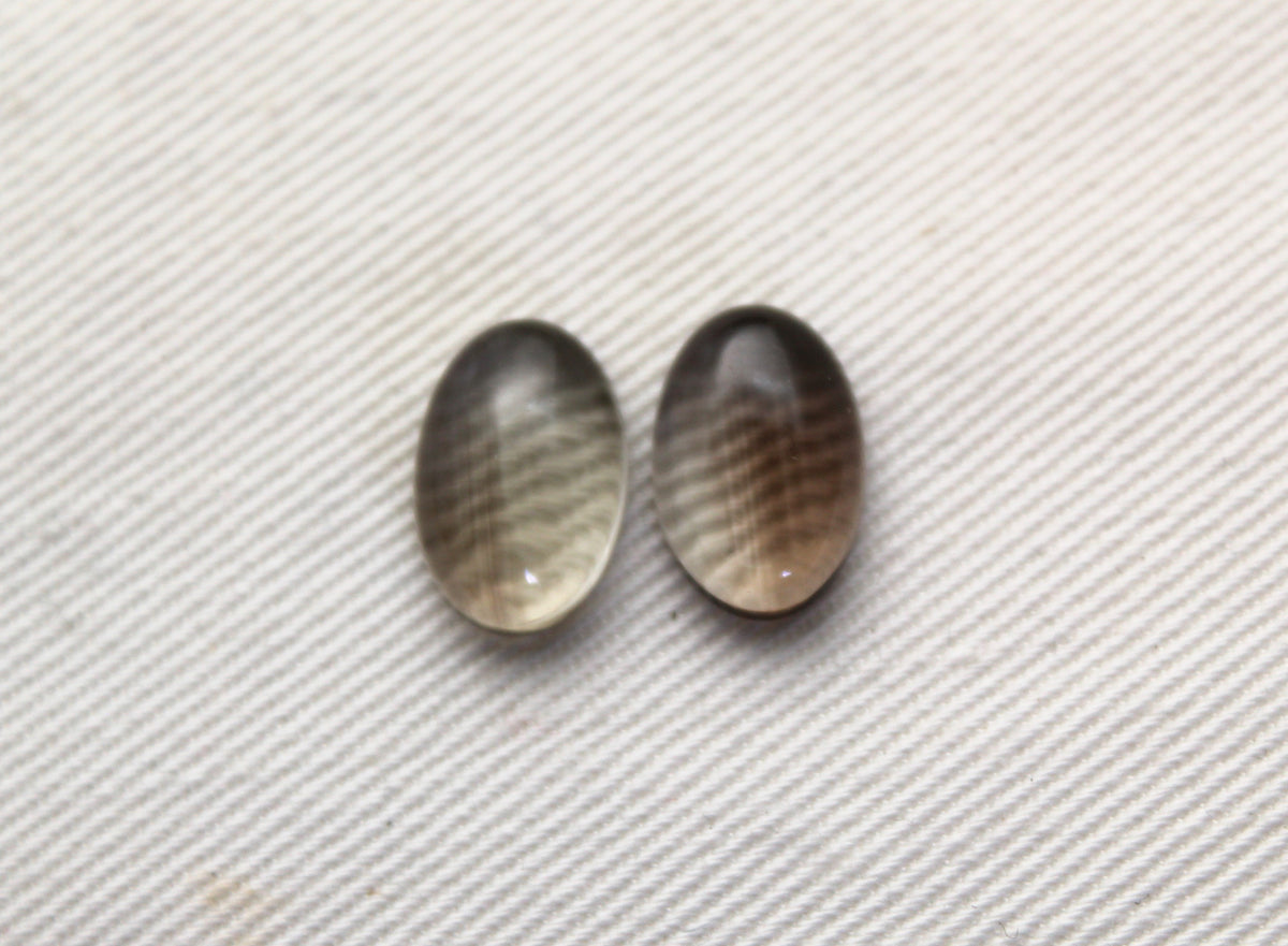 Lot de QUATRE Quartz Fumé Cabochon Gemme Ovale 12x8MM