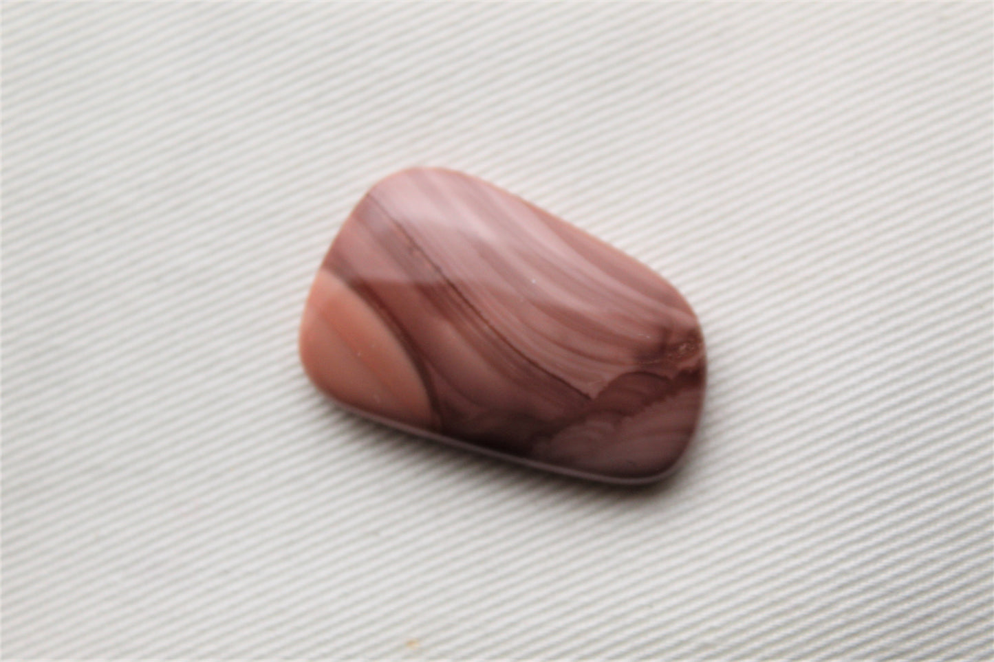 Cabochon Jaspe Impérial forme libre Gemme brun rosé