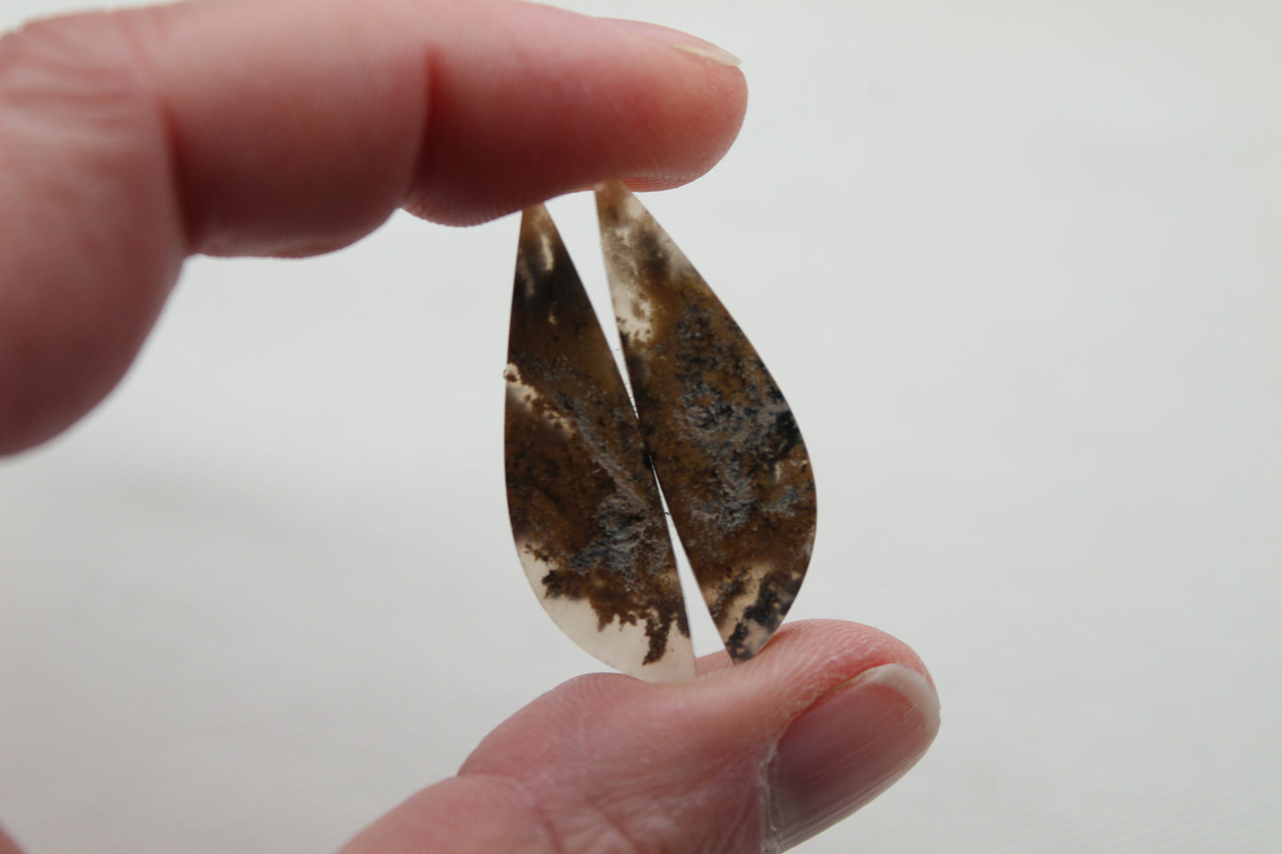 Dendritic Tiger Agate Cabochon Gemstone beige black gemstone