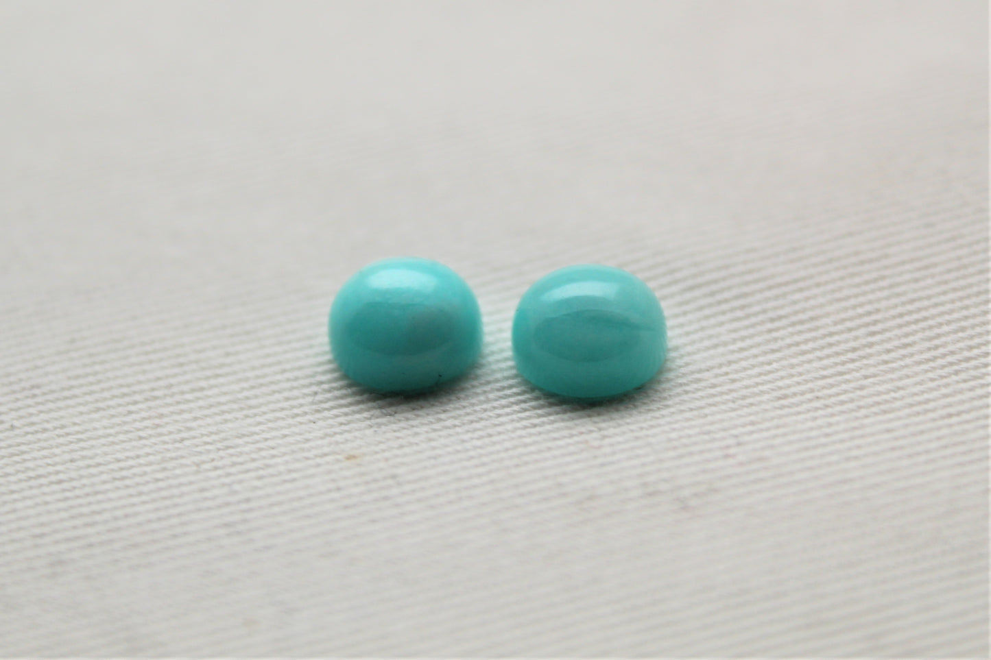 TWO Amazonite round cabochon 8 mm blue