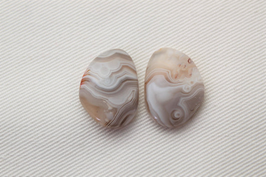 Botswana Agate Pair cabochon Gemstone white