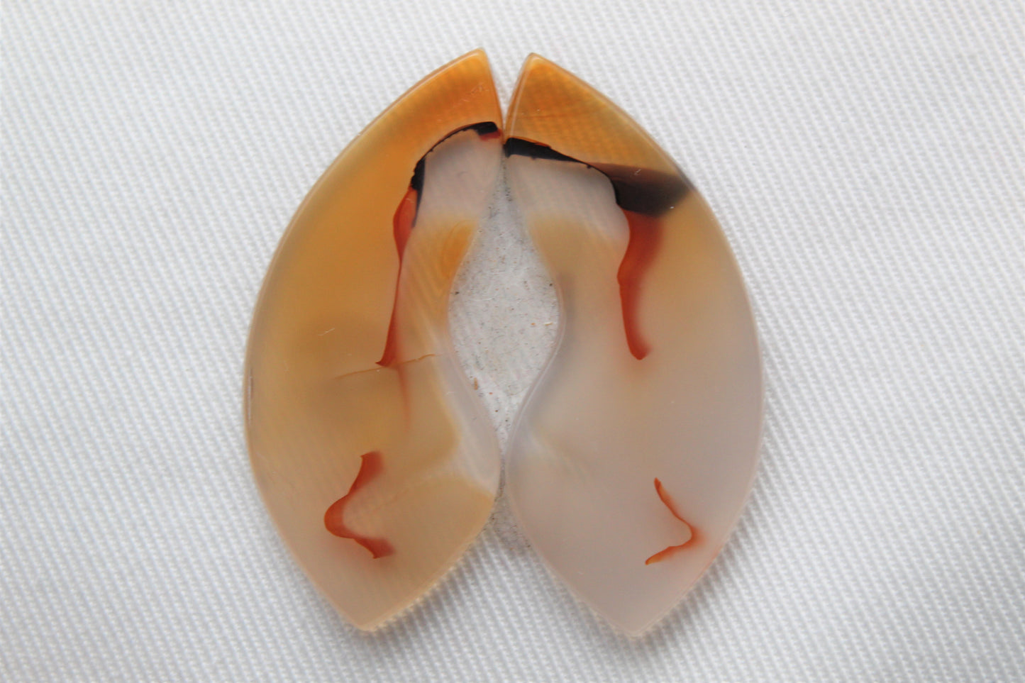 Montana Agate Cabochon Trillion gemstone