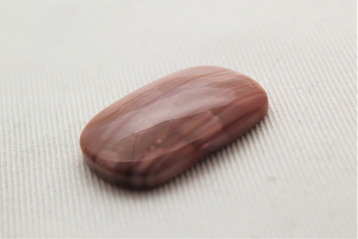 Cabochon forme libre Jaspe Impérial Gemme rose