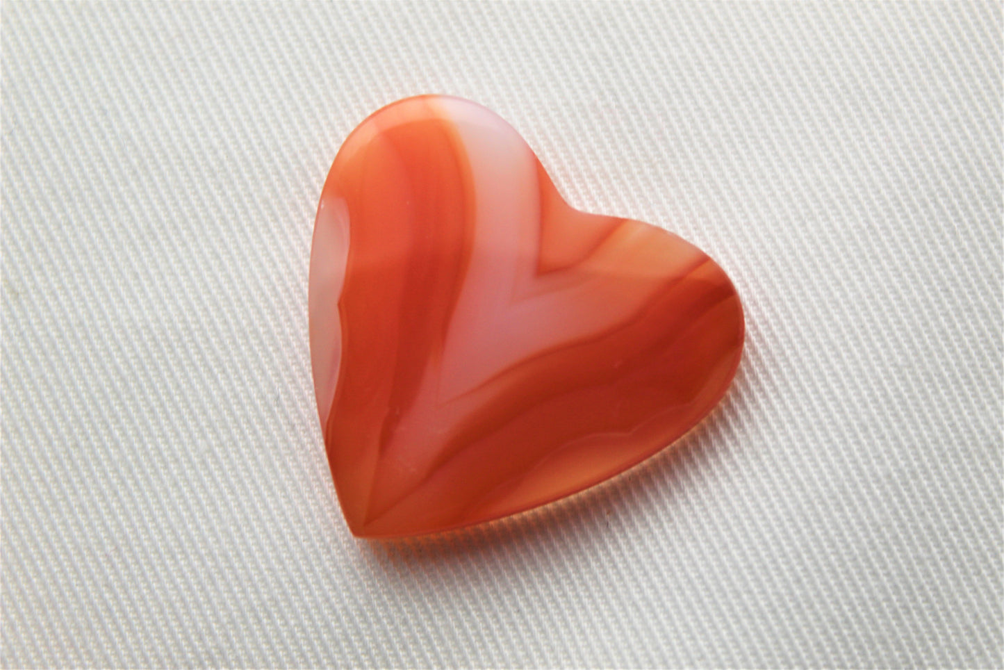 Cabochon Agate Bandes Coeur orange gemme dos arrondi