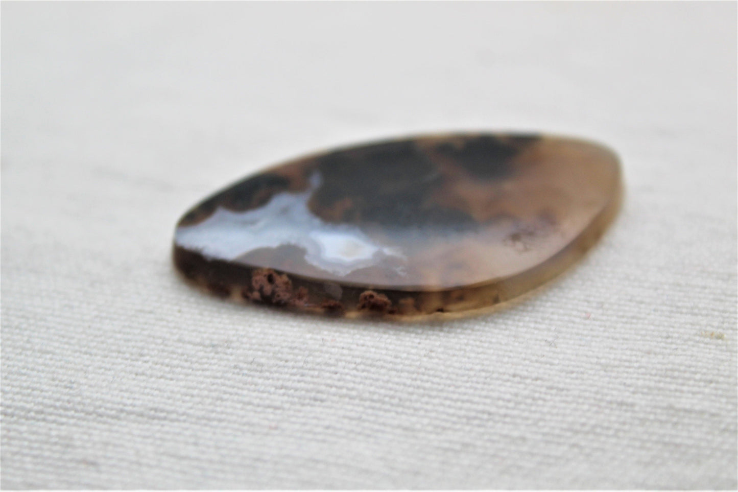 Freeform Agate Cabochon Gemstone