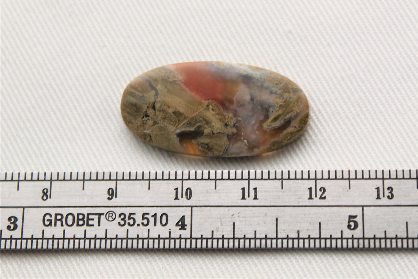 Cabochon bois opalisé pierre naturelle ovale